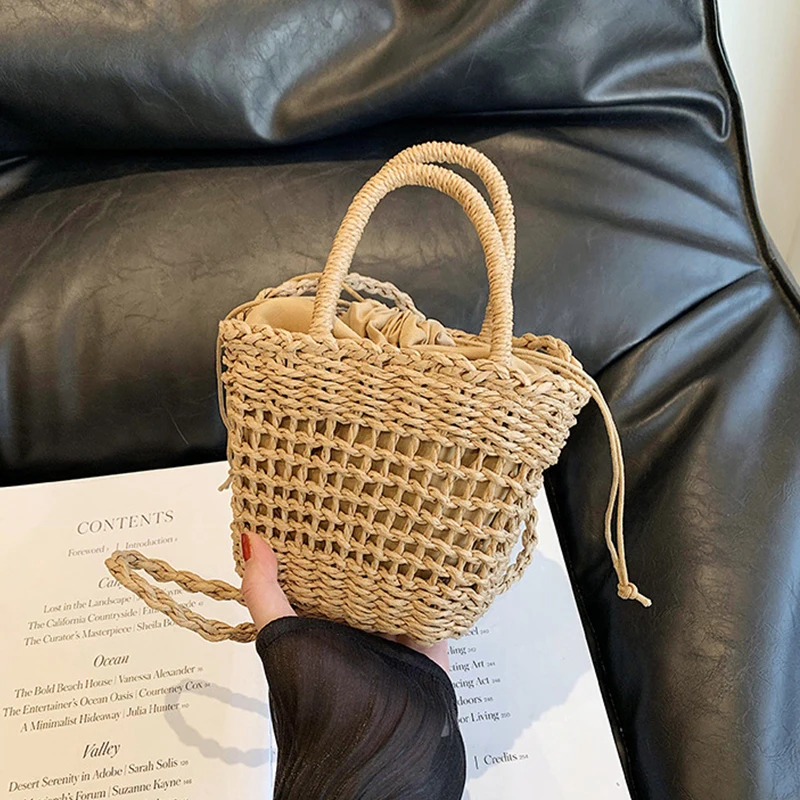 Casual Rattan Frauen Handtaschen Wicker Woven Hohl Schulter Taschen Sommer Strand Korb Stroh Tasche Bali Große Geldbörsen Große Kapazität Tote