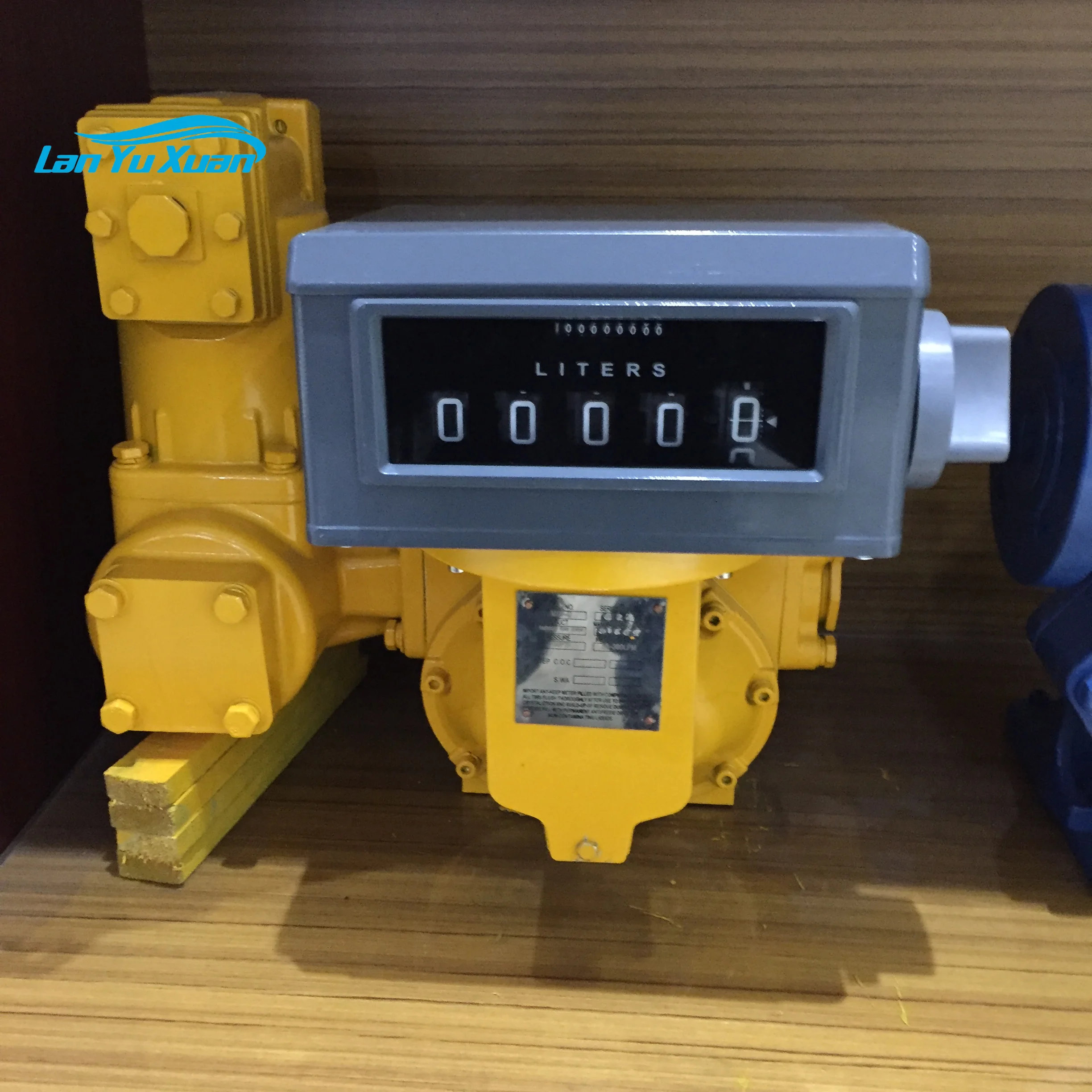 Heavy Duty Liquid Control Positive Displacement Flow Meter M-50