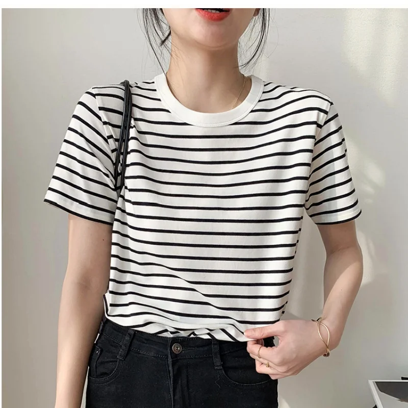 Striped Loose O-neck Kpop T-shirts Women Y2K Slim Vintage Tops Korean Fashion Cute Tees Shirts Cheap Clothes Woman Sexy Tshirts