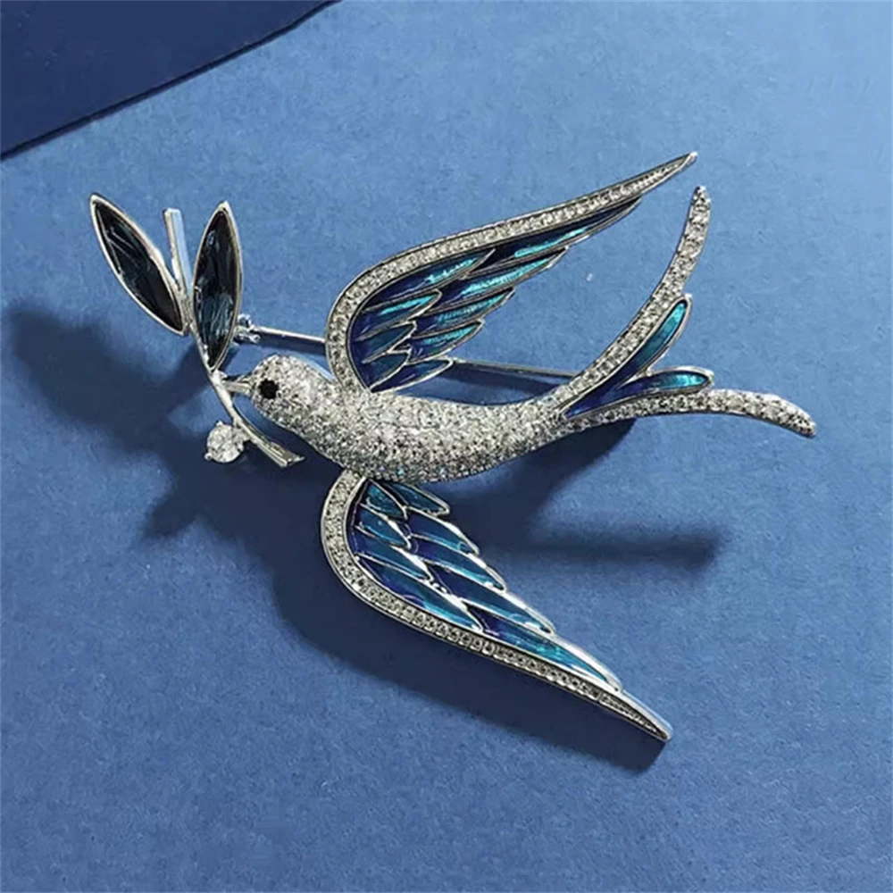 Blue Swallow Bird Brooches for Women Anti Glare Rhinestone Casual Party Office Brooch Pins Jewelry Wedding Gifts