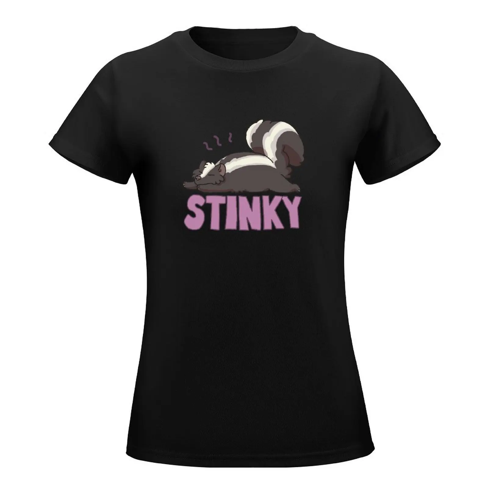 Stinky Skunk T-Shirt Aesthetic clothing oversized graphic t-shirts for Women