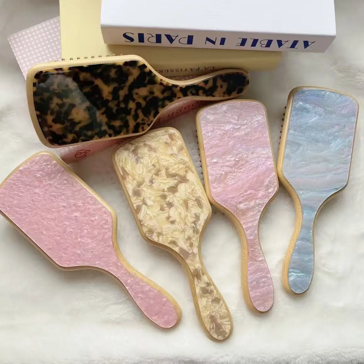 Fashionable Simple Amber 25CM Hair Comb Retro Shiny Pink Blue Color Acetic Acid Portable Comb Women 2025 INES Hair Accessories