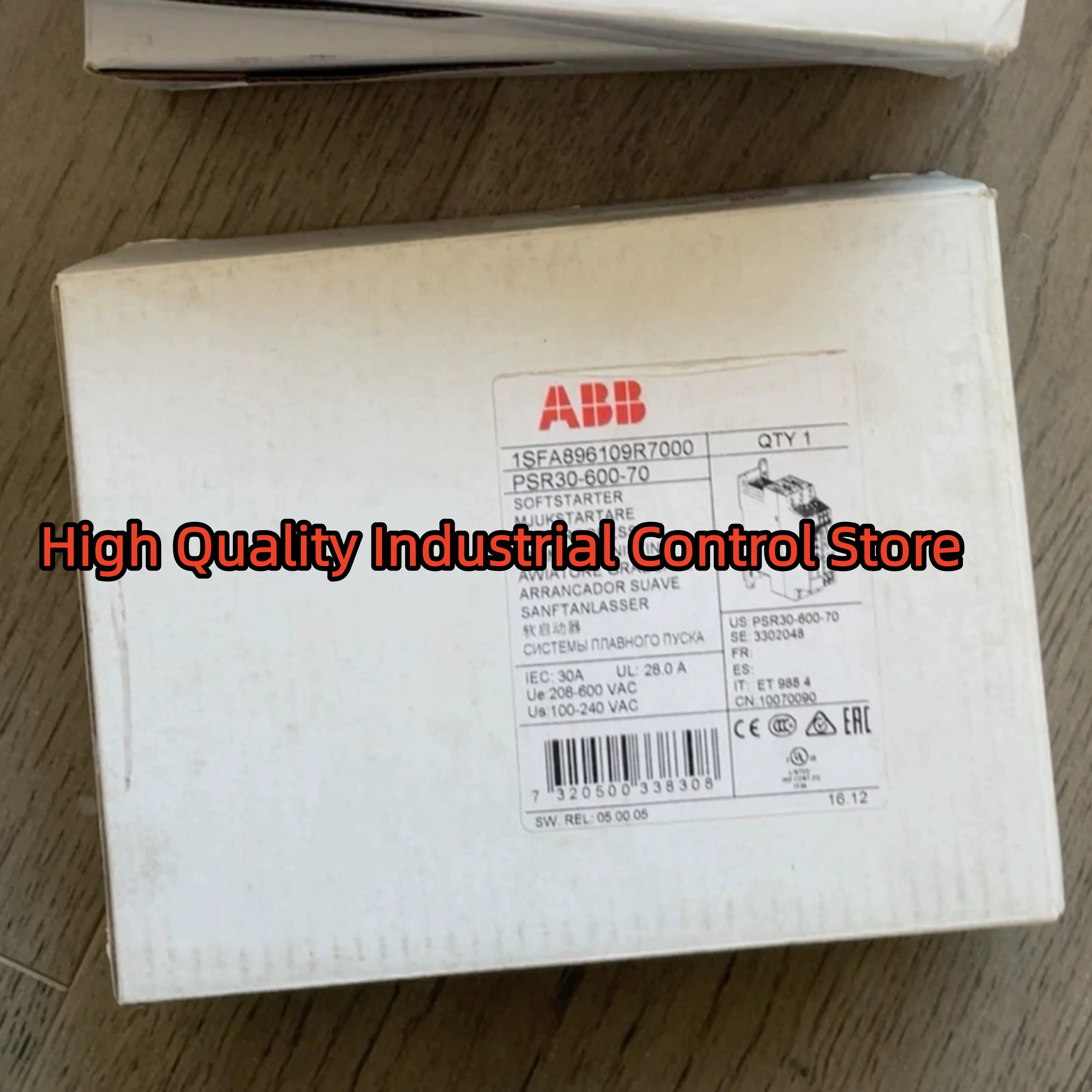 

Новый оригинальный PSR3-600-70 (1,5 кВт) PSR12-600-70 (5,5 кВт) Приборный пускатель