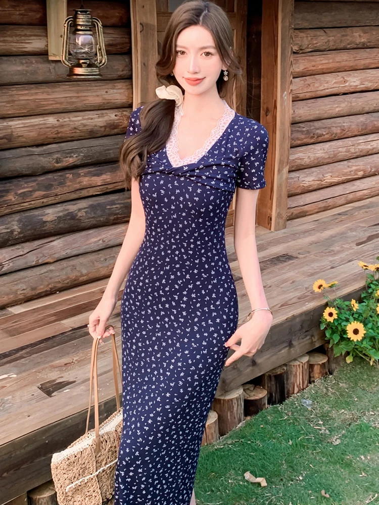 Robe longue en dentelle plissée, motif Floral, Chic, col en v, élégante, décontractée, vacances, été, coréenne, moulante, Festival, 2025