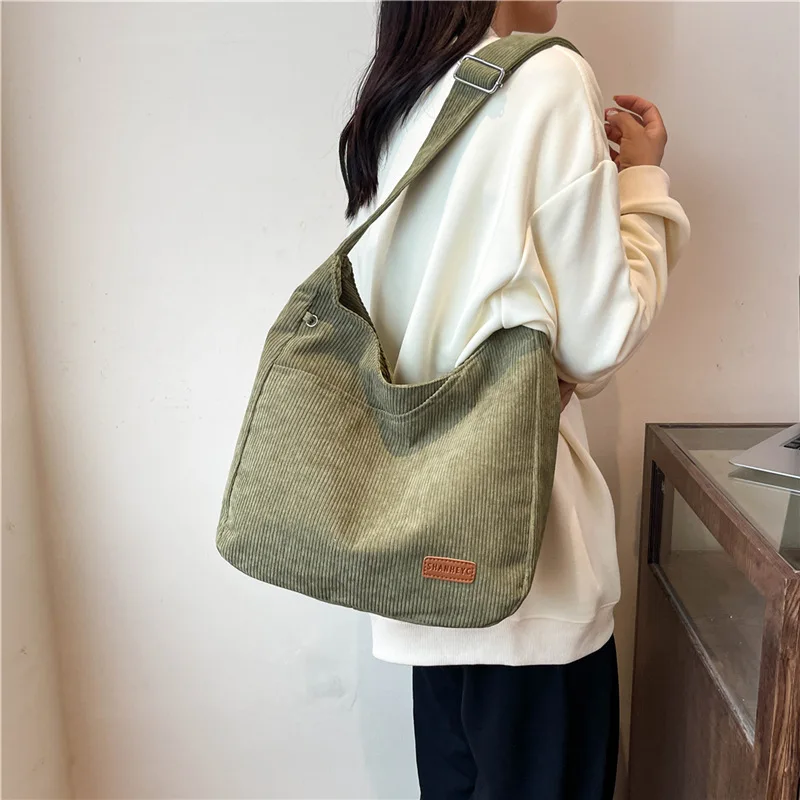 South Korea Autumn and Winter New Pocket Women's Strip Velvet Japanese Fashion Simple Shoulder Bag Messenger  Leisure Bag