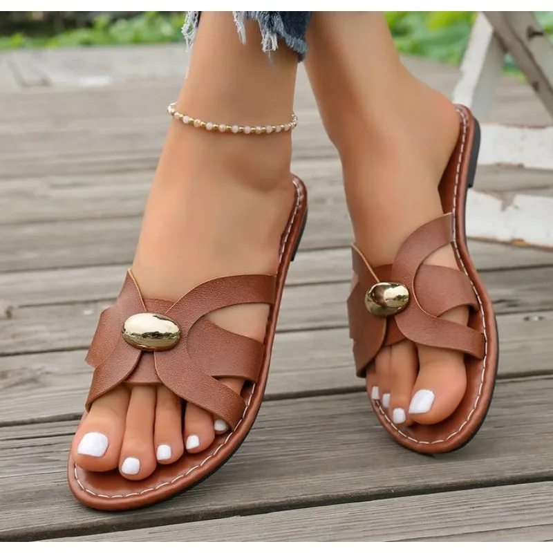 New Women's Summer Flat-Soled Versatile Simple Lightweight Comfortable Fashionable Slip-On Sandals Beach Shoes