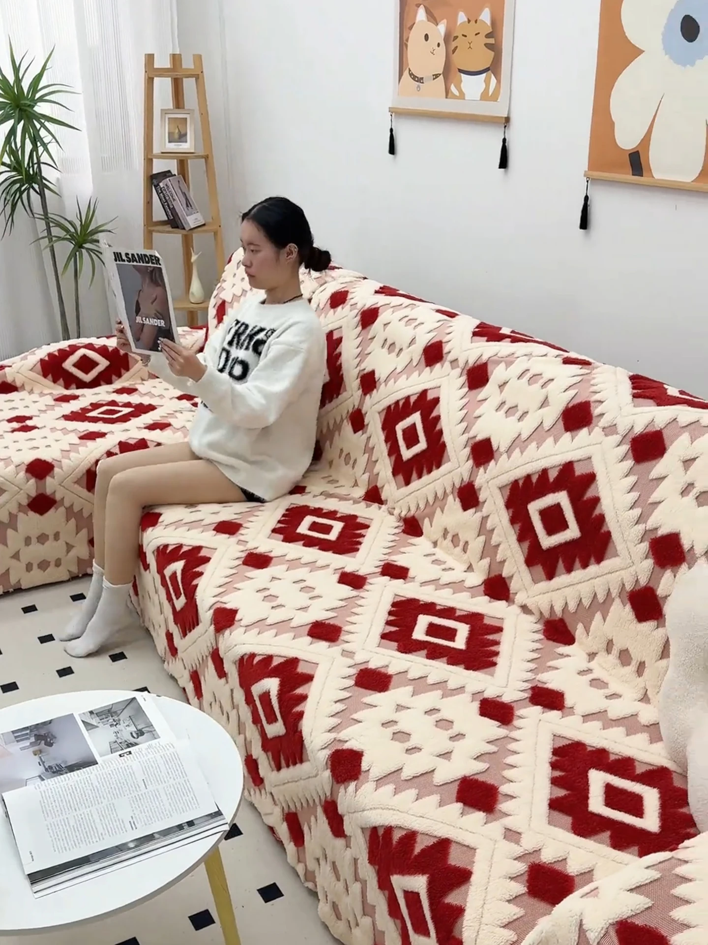 

Красный современный цельный утолщенный чехол для дивана, универсальный, всесезонный, роскошный, простой, теплый, плюшевый, для гостиной, на диван/кресло