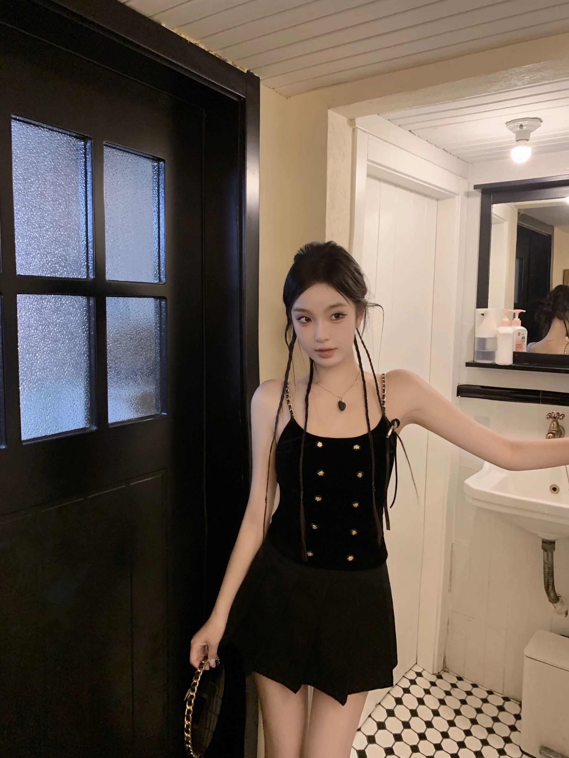 

Bla Velvet Crop Top with Gold Chain Strap Slim Fit Versatile CHICYOU Women's Faion Commute Sle Single Piece Summer 2024