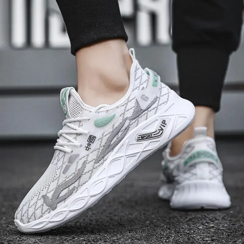 Classic men's shoes lightweight comfortable mesh breathable casual sports shoes for teenagers anti slip running shoes sneakers image 4