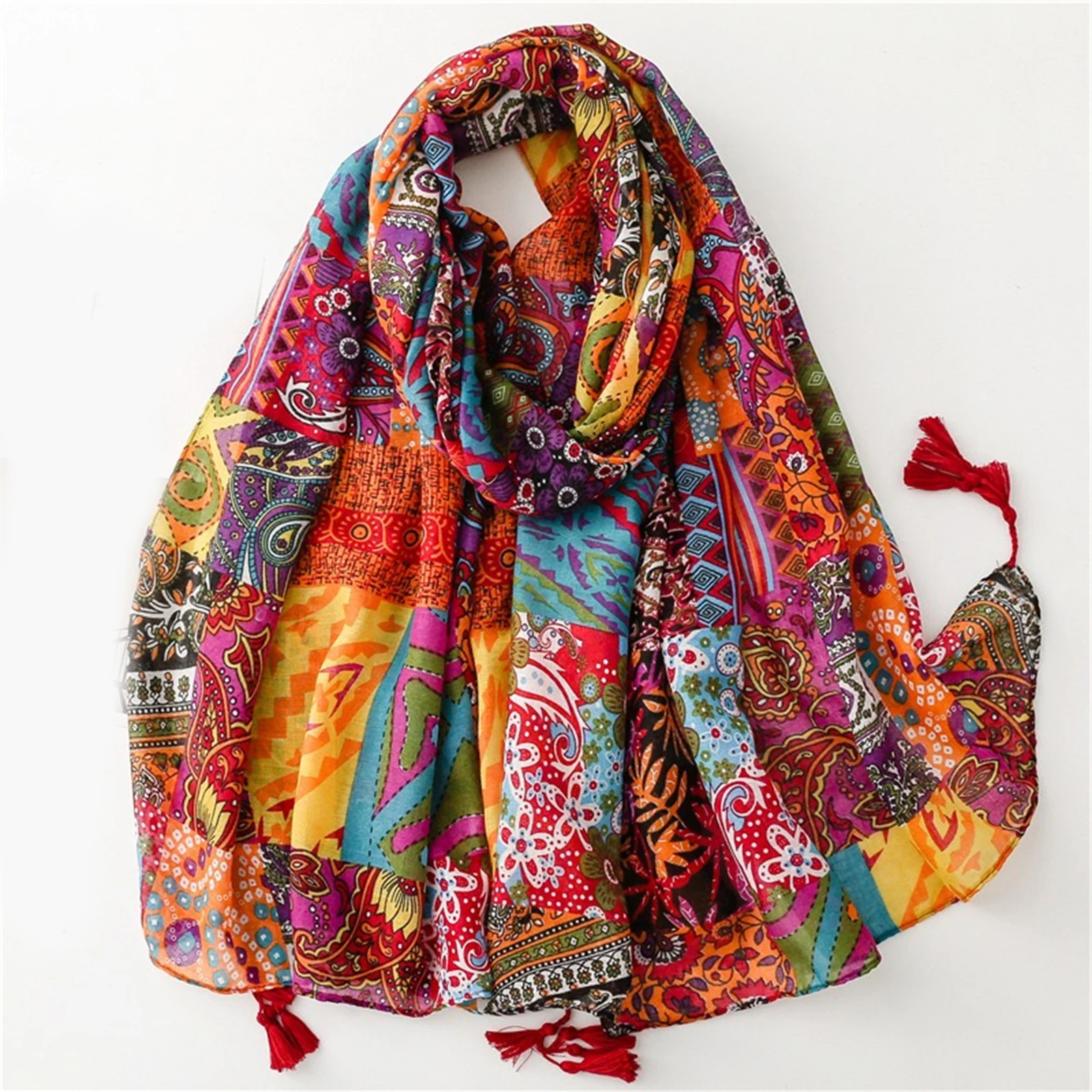 The Four Seasons New Bandanna 180 * 85cm Muslim Headscarf Female Cotton and linen Tassels Shawls Fashion Print Warm Beach Towel,