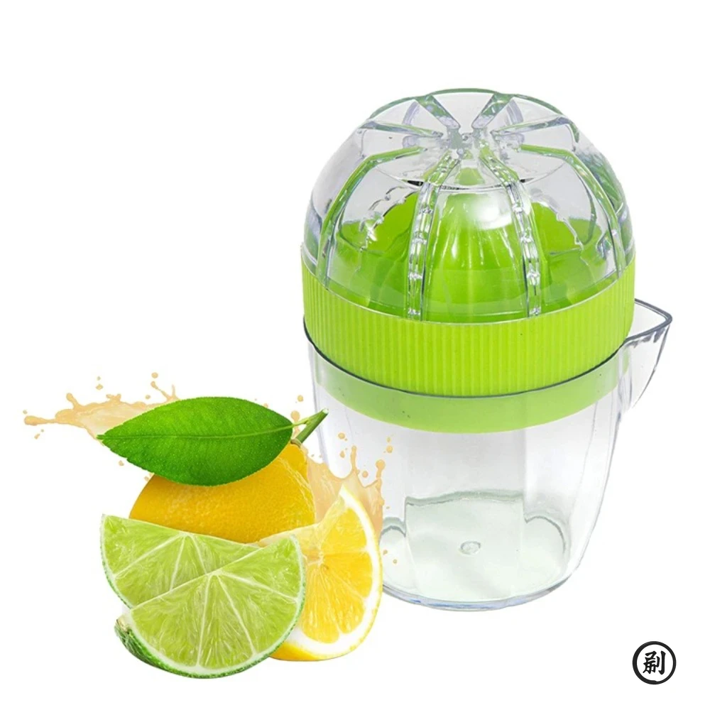 Lemon Squeezer With Lid Plastic Manual Lemon Juicer Orange Press Cup Citrus Squeezer with Pour Spout Fruit Tools image 5