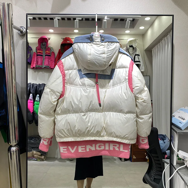 2025 Nuovo inverno colore a contrasto donna con cappuccio moda di alta qualità casual stampa di lettere allentate addensare piumino d'anatra bianco