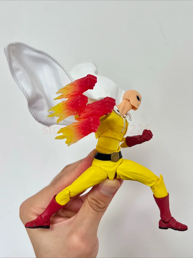 

Kaiyodo Amazing Yamaguchi Revoltech One Punch-Man Saitama Action Figure Pvc Statue Anime Toy Ko Model Doll Toys Collection Gift