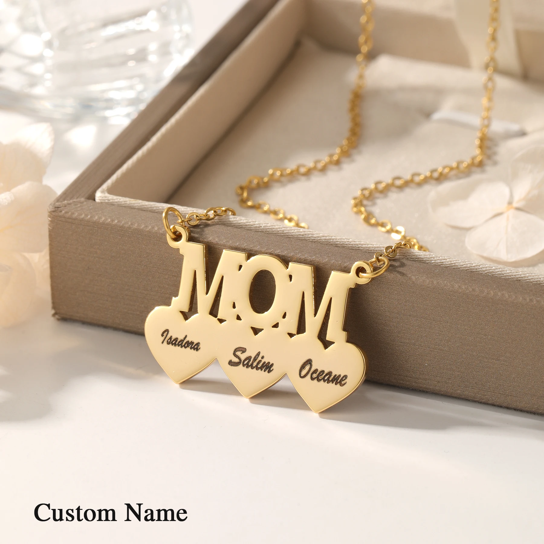 

Custom Three Name Mom Necklace Personalized Heart Engraved Name Pendant Stainless Steel Jewelry Mother's Day Gift for Women