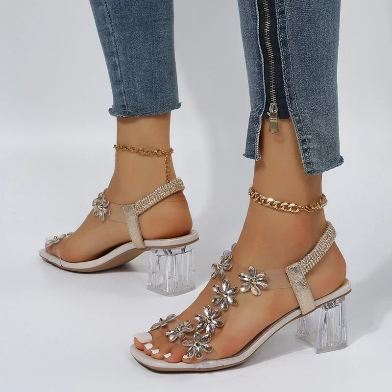 Letnie sandały damskie Pvc Crystal dekoracja kwiatowa Chunky Heel Peep Toe pasek z tyłu gumka eleganckie modne buty damskie