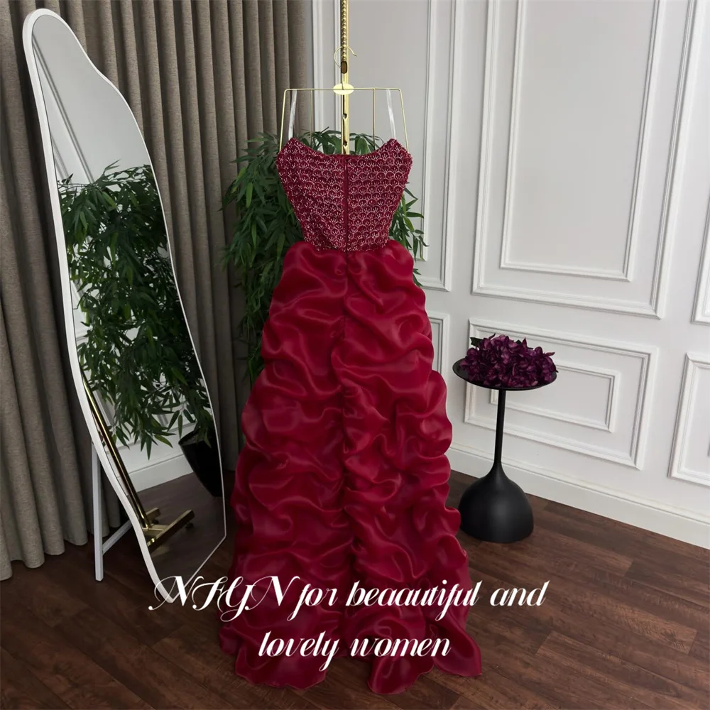 NFYN Burgundy Prom Dresses Strapless Sleeveless Celebrity Dress A Line Beading On Chest Evening Dress Ruched High LowCustomized