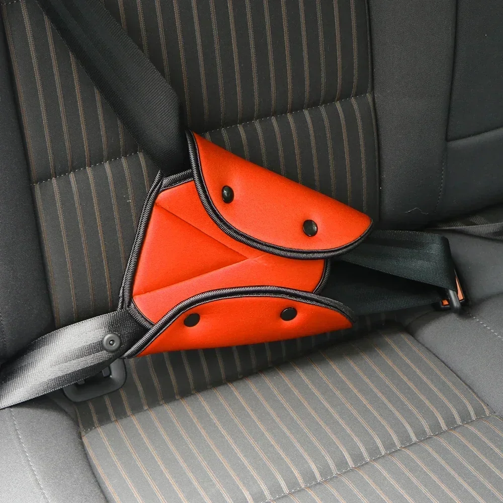 Funda Universal para cinturón de seguridad de coche, almohadilla de seguridad triangular suave y ajustable para protección de bebés y niños, Clip para cinturones infantiles