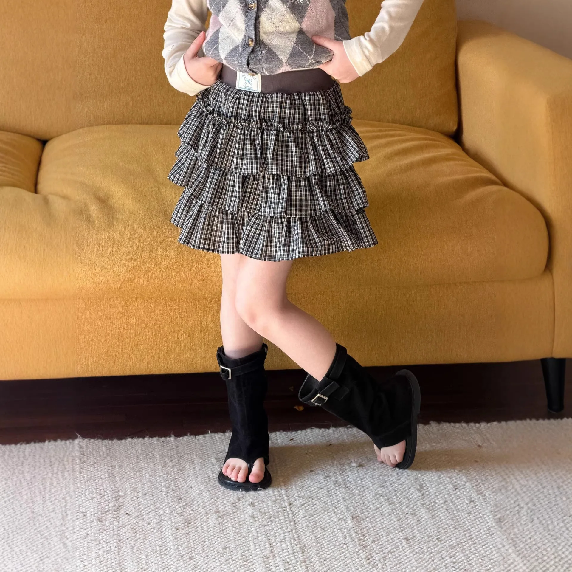 

Children Clothes Girls Skirt 2026 New Korean Style Fashionable Versatile Fashionable Sweet and Retro Spring Elastic Short Skirt