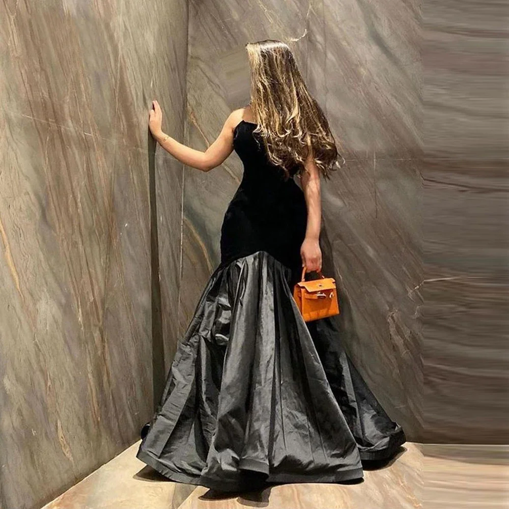 BridalAffair فساتين سهرة طويلة من قماش التفتا باللون الأسود المخملي حورية البحر بدون حمالات بطول الأرض فستان رسمي للحفلات الراقصة ثوب بسيط