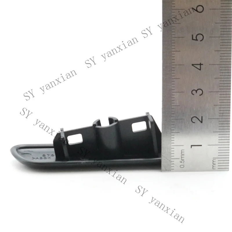 SY+ Headlight Washer Nozzle With Cover For Mitsubishi Pajero Shogun Montero 06-16； view 5