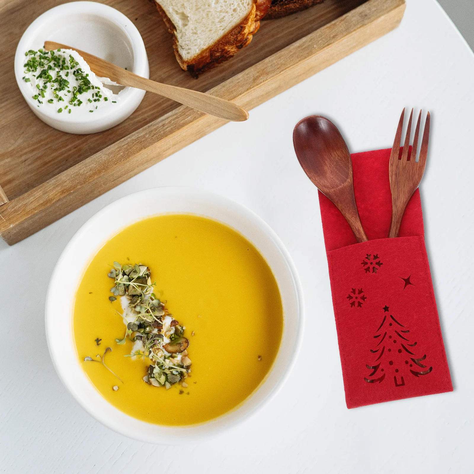 

4Pcs Red Christmas Tableware Holder Snowflake Design Cutlery Bags Delicate Square Shape Silverware Storage Festive Decoration