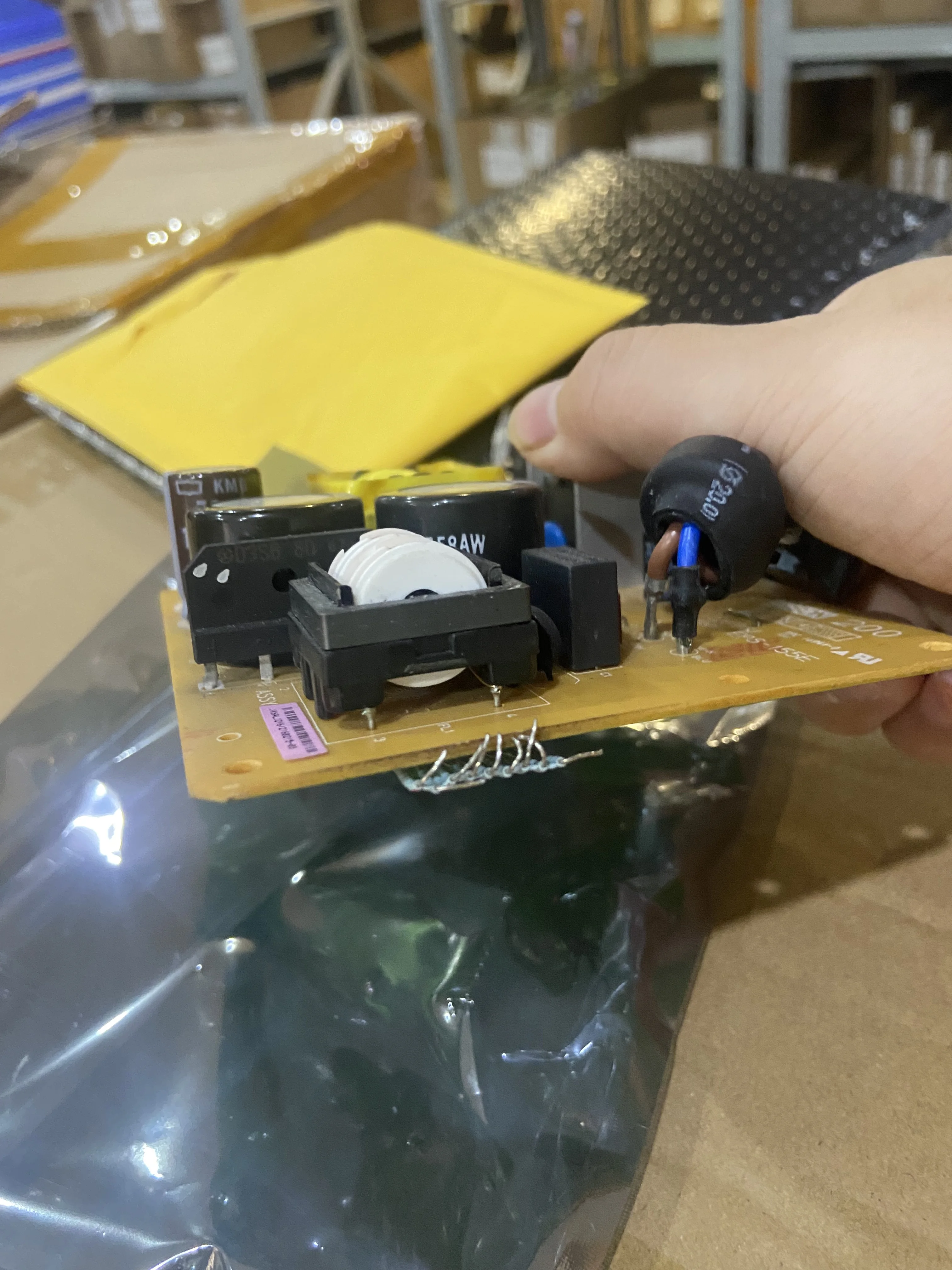 

Плата питания CD81 220 В C698 EPS-124E подходит для EPSON T1100 T1110 ME1100 C1100 WF1100 B1100 L1300 et14000