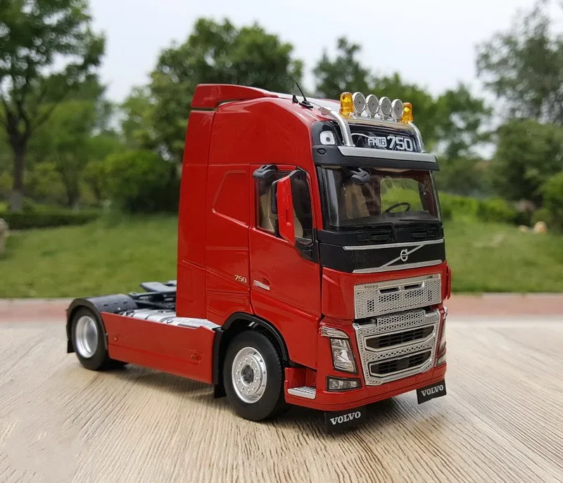 Classic Alloy Toy Model Gift 1:32 Scale V/l vo FH16 750 4X2 Delivery Truck Tractor Vehicles DieCast Toy Model For Collection