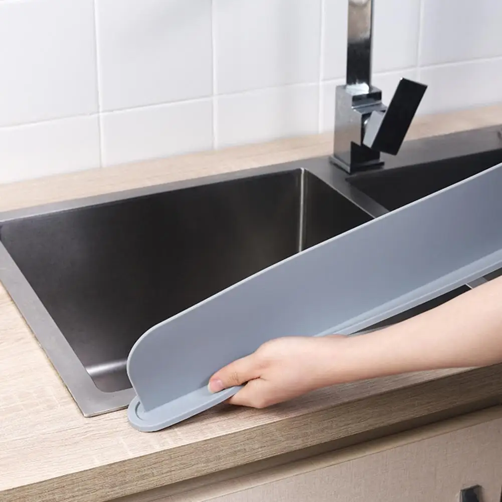 Sink Splashback Protector Kitchen Sink Water Deflector Thickened Water Deflector Splash-resistant Kitchen Sink Guard Oil-proof