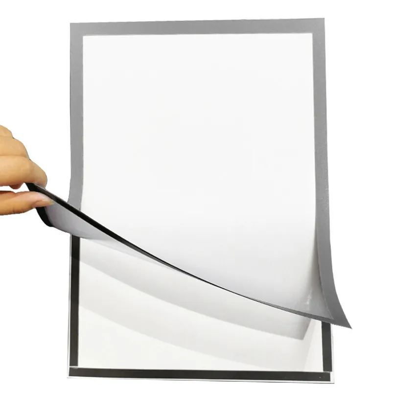 cornice-espositiva-in-pvc-per-poster-e-immagini-striscia-adesiva-per-pubblicita-e-promozione-senza-fori