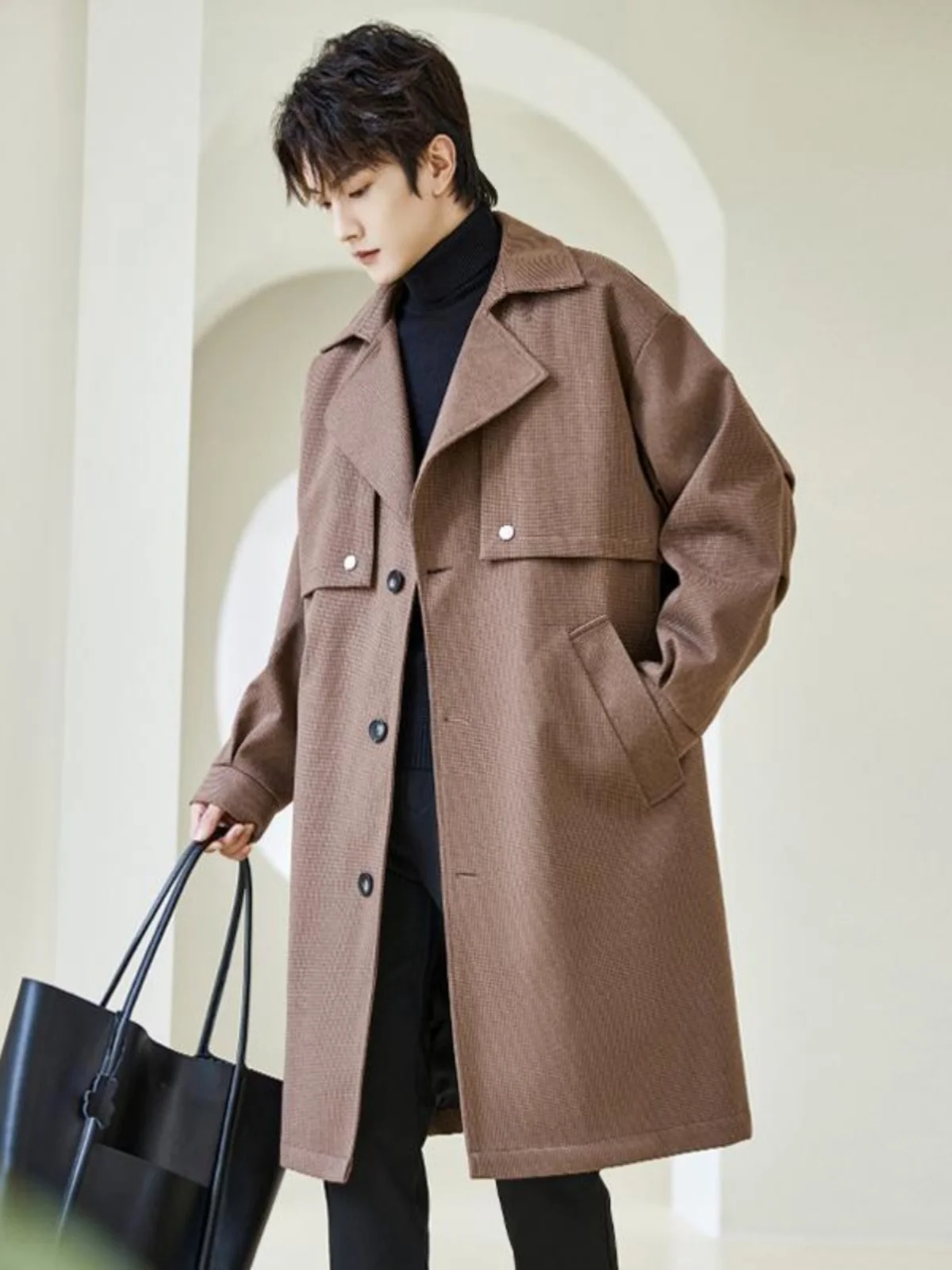 

Мужское осеннее шерстяное пальто 2024 года, новинка, повседневный британский стиль, элегантная мужская одежда, накидка-кейп, модное пальто