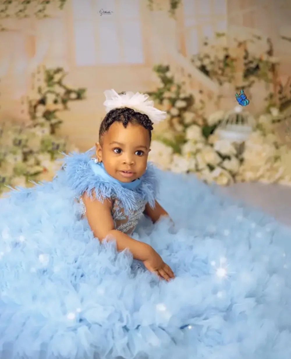 

Customized Sky Blue Flower Girl Dresses For Wedding High Neck Feather Appliques Layered Kids Birthday Party First Communion Gown