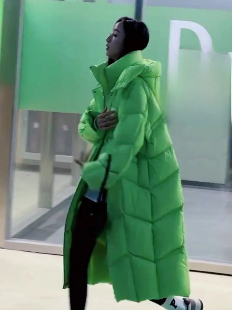 

Новая зимняя корейская модная удлиненная куртка-пуховик 2024 года для женщин, маленький размер, выше колена, белая, повседневная, свободного кроя