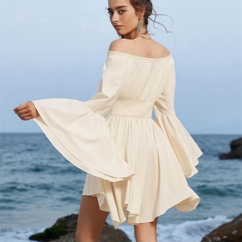 Vestido asimétrico por encima de la rodilla con hombros descubiertos, sin tirantes, cintura ahumada, mangas largas acampanadas, Color sólido, Mini para mujer, elegante cita de fiesta
