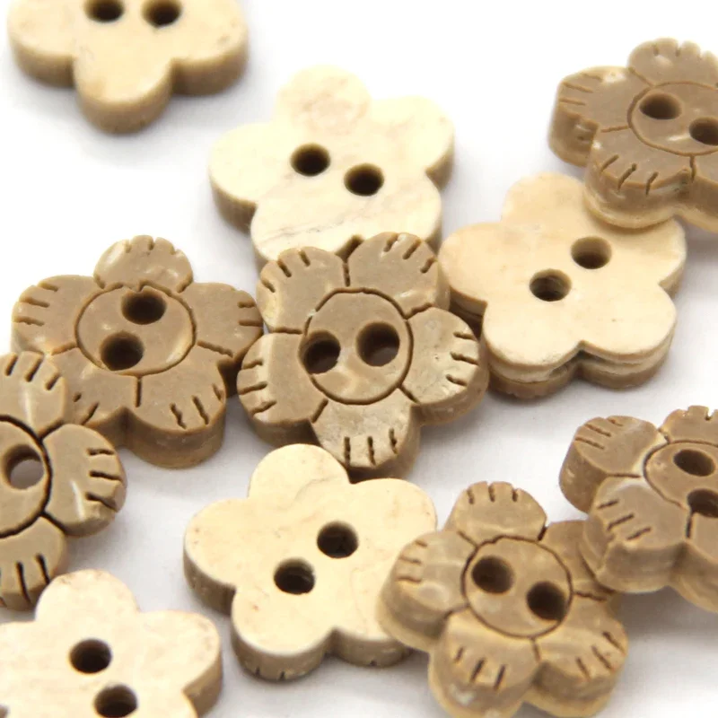 10mm Flower Carved White Wood Natural Shirt Buttons For Clothes Sewing DIY Crafts Wooden Coconut Children Scrapbooking Wholesale