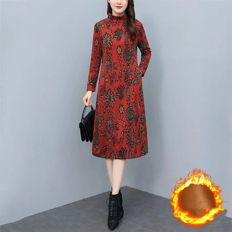 Autumn and Winter Women's Pullover Half High Collar 2023 New Fashionable Loose Bottom Long Sleeved Velvet and Thickened Dress