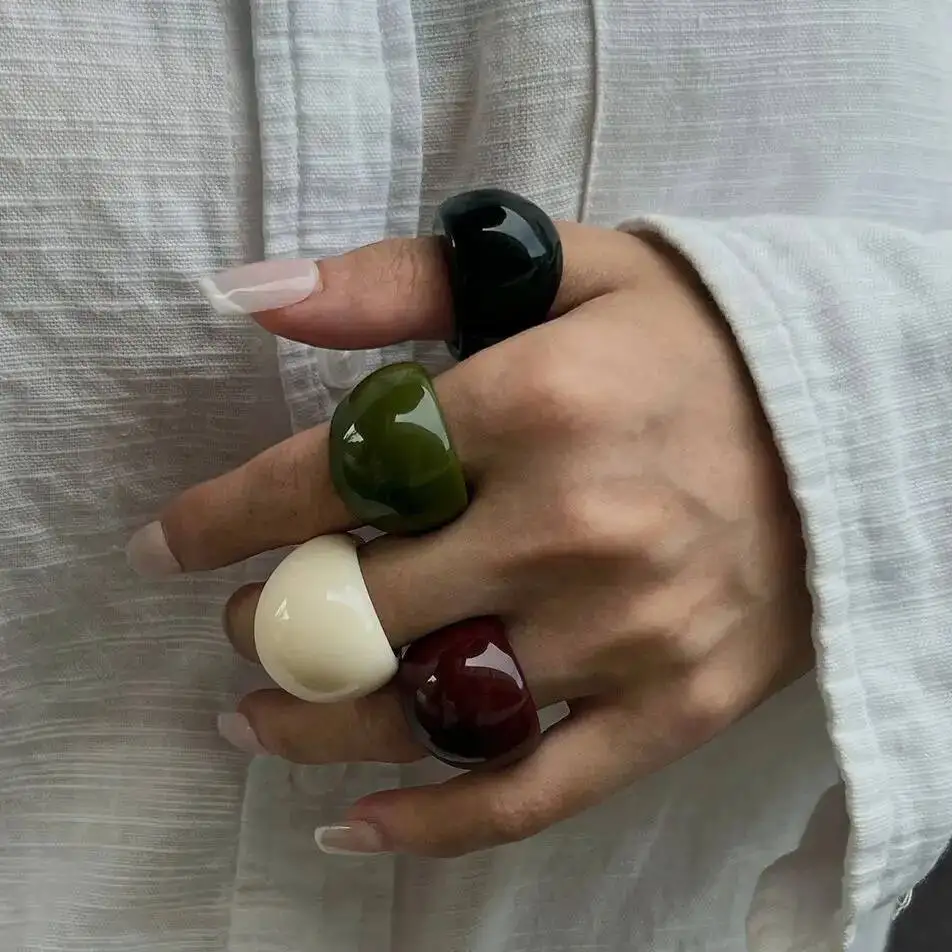 Ingemark 4 ألوان بوهو Kpop الراتنج الاكريليك غير النظامية خواتم الاصبع للنساء 2025 الاتجاه الجديد خمر المفصل خواتم Y2K مجوهرات هدية