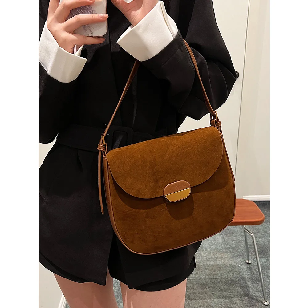 Vintage Women Pu Leather Saddle Bags Solid Large Capacity Female Casual Crossbody Bag Versatile Lady Commute Messenger Packs