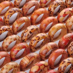 10Pcs Fashion Wooden Finger Rings For Women Men Mixed Pattern Wood Leopard Jewelry Rings Bulk Lots Party Christmas Gift