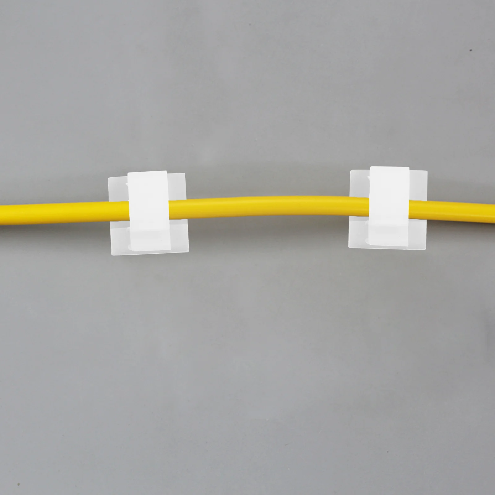 

20Pcs Data Cable Clips Self-Adhesive Cord Organizer for Headphone Wire Management Holder Cable Holder Wire Clips