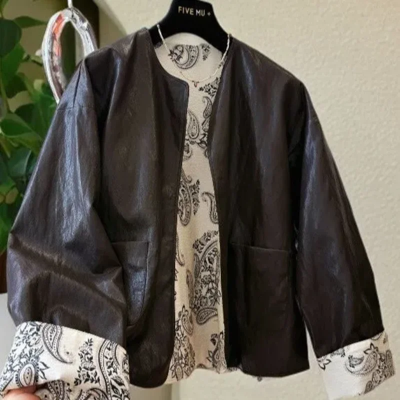

Women's New Autumn Short PU Leather Jacket High End Retro Paisley Reversible Round Neck Super Stylish Outerwear