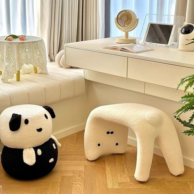 Lower Back Rabbit Short Stool Cashmere Home Entryway Decorative Stool Cute Liquid Cat Makeup Bench Household Furniture