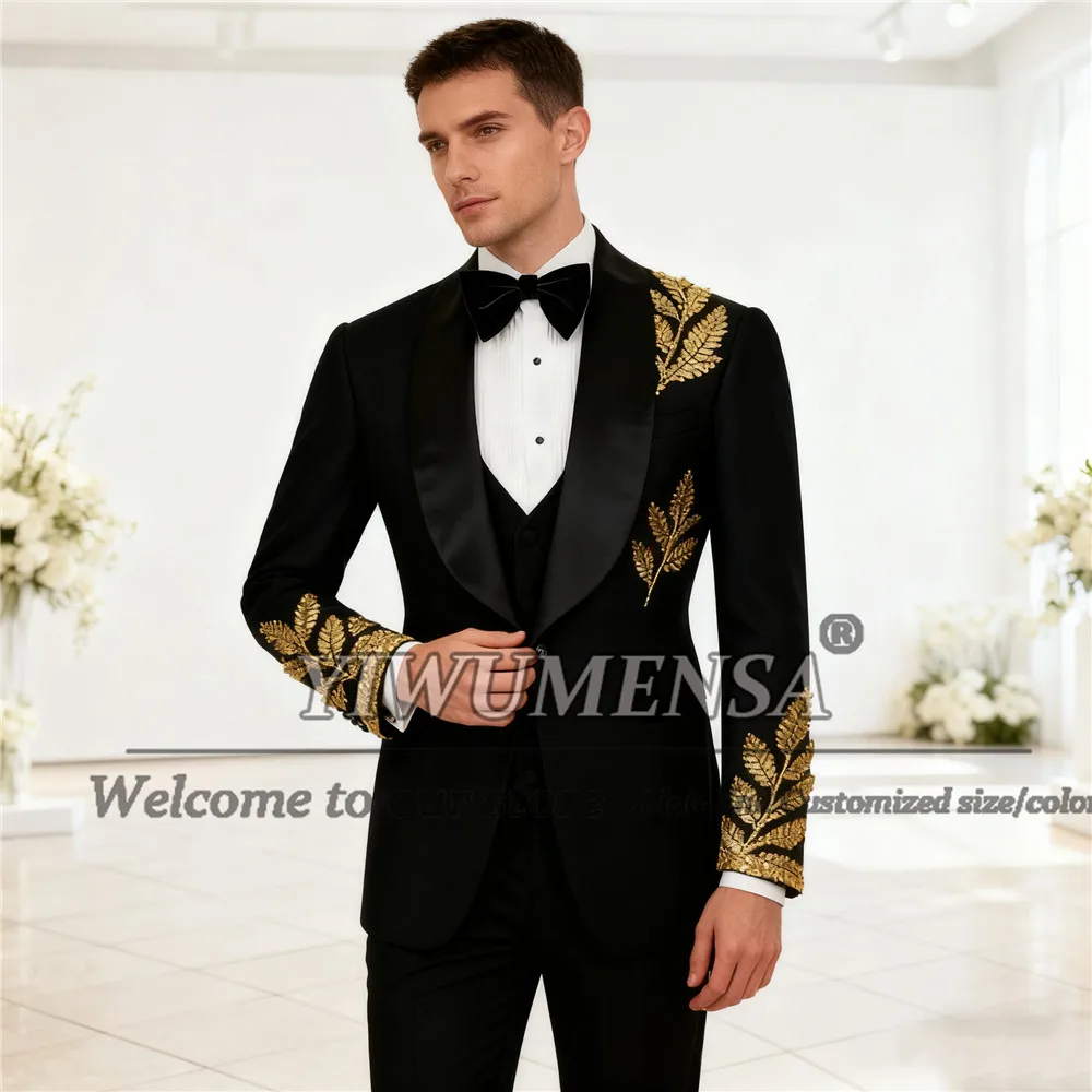 

Роскошный свадебный костюм с золотыми бусинами для мужчин, комплект из 3-х предметов, пиджак для выпускного с шалью и лацканами, индивидуальный Ropa Hombre, приталенные смокинги для жениха