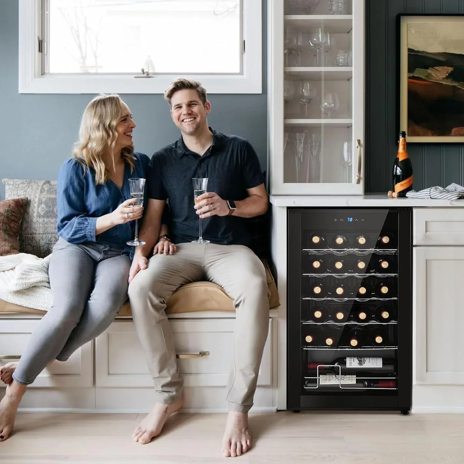 Compact 24-Bottle Wine Cooler Mini Fridge with Digital Temperature Control for Home Kitchen Bedroom 41-64.4°F