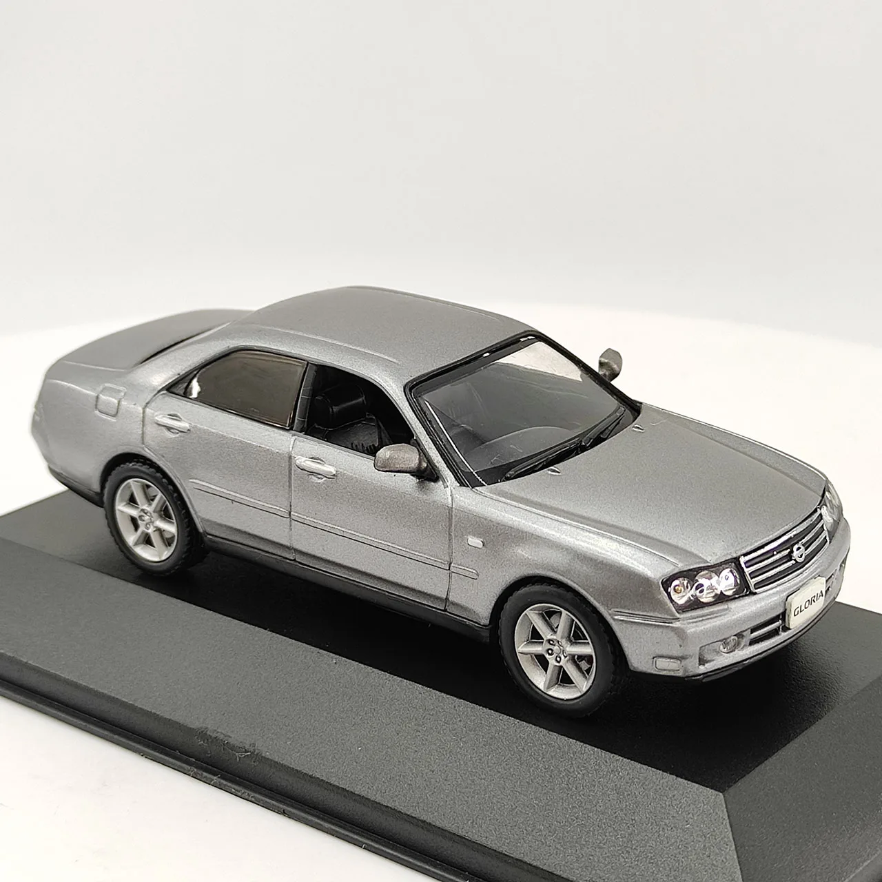 طلاء سطح عيب JC 1:43 مقياس كلاسيكي GLORIA رمادي سبيكة نموذج سيارة #6