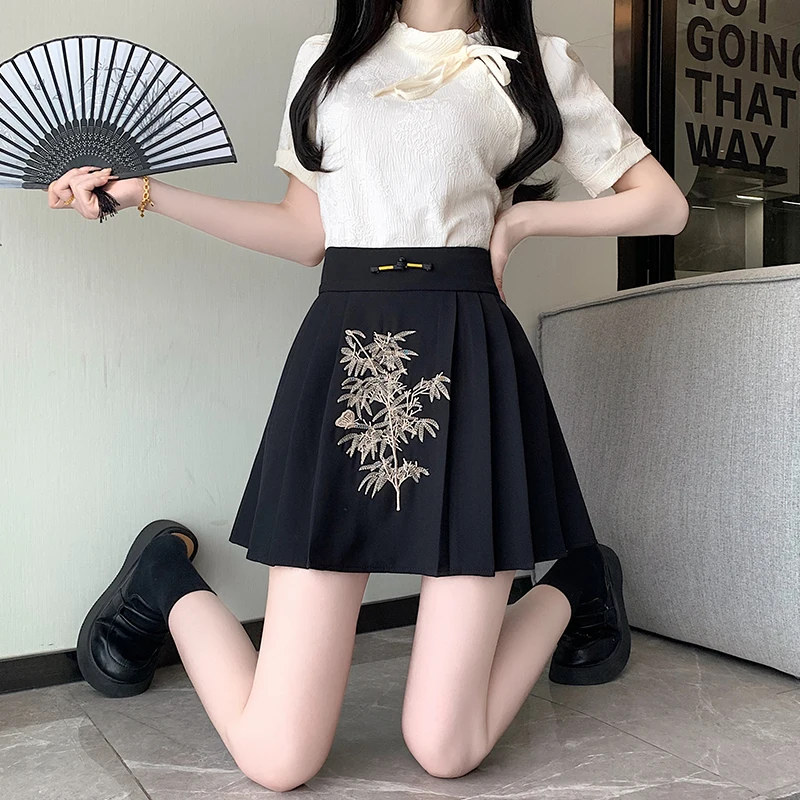 2024 Spring and Summer New Chinese Style Women Improved Short Skirt for Women with Black Flower Embroidery Pleated Short Skirts