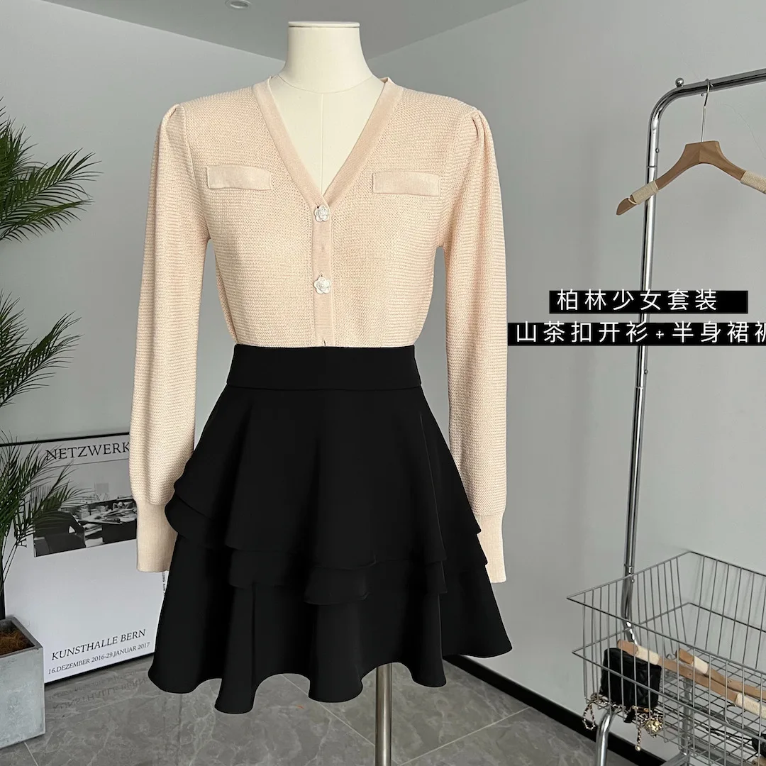 

Long Sleeve Knit Top Pompadour Skirts Cute Sets Women Casual Mini Dress Outfits Long-Sleeved Top Long Sleeve Sweet Skirt Suit
