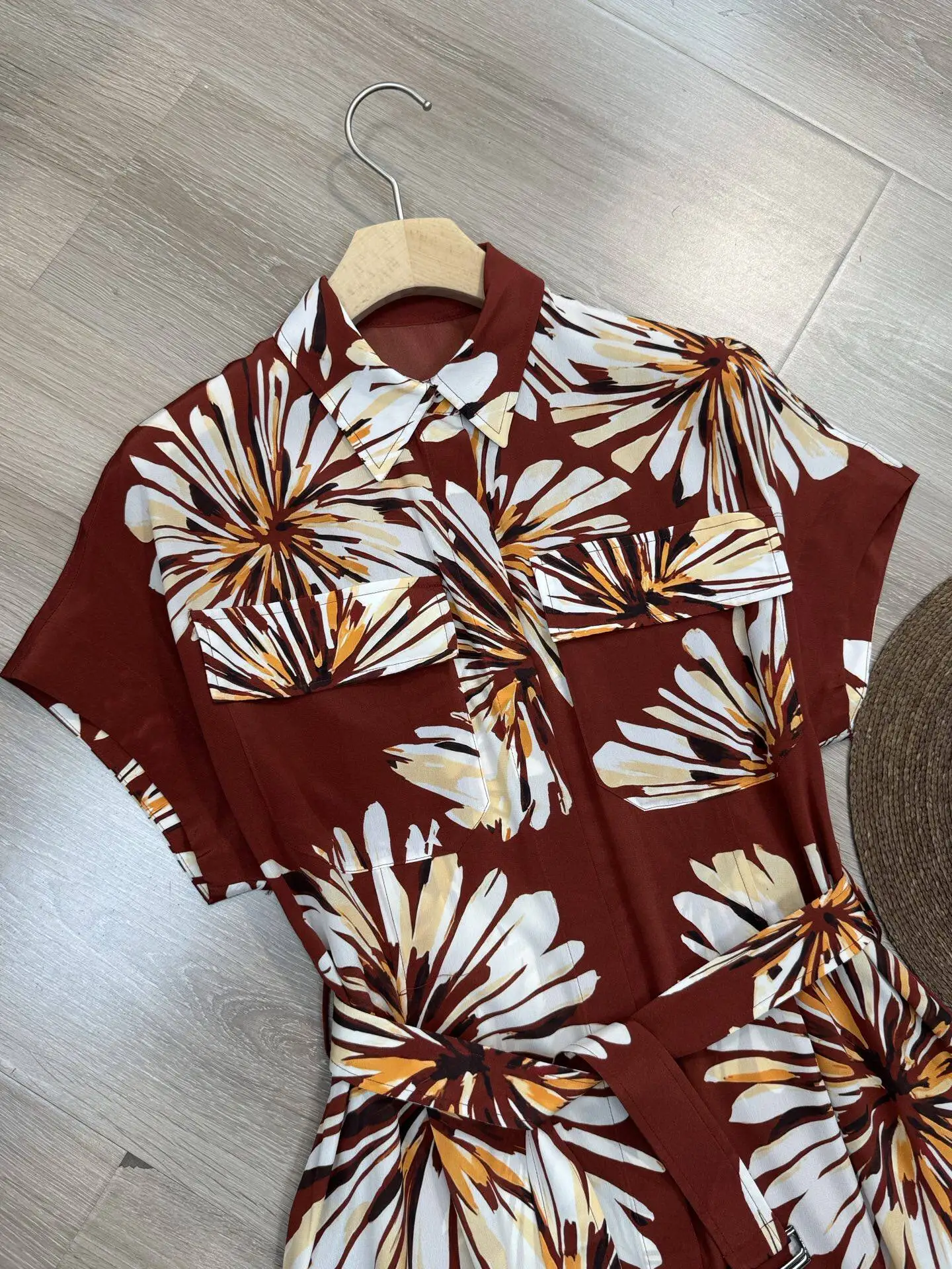 New Women'S Silk Floral Print Dress With A Bouquet Waist – Stylish, Versatile, And Elegant.