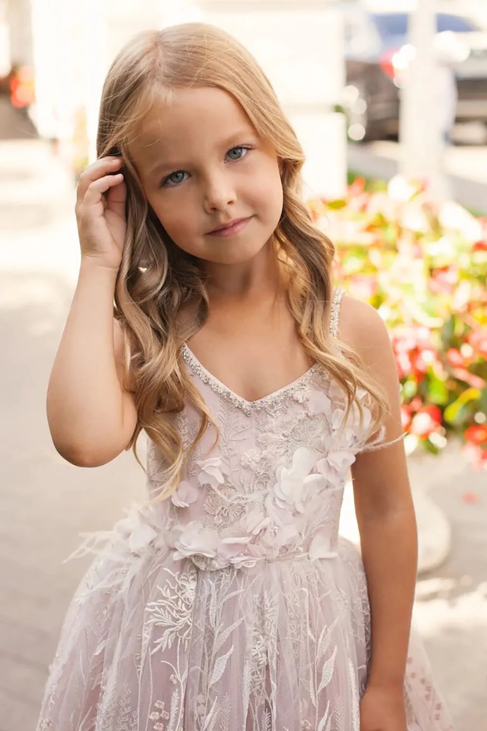 Romantic Flower Girl Dress Spaghetti Strap 3D Floral Lace Beaded Tulle Birthday Gowns Custom Sweet Princess Gowns