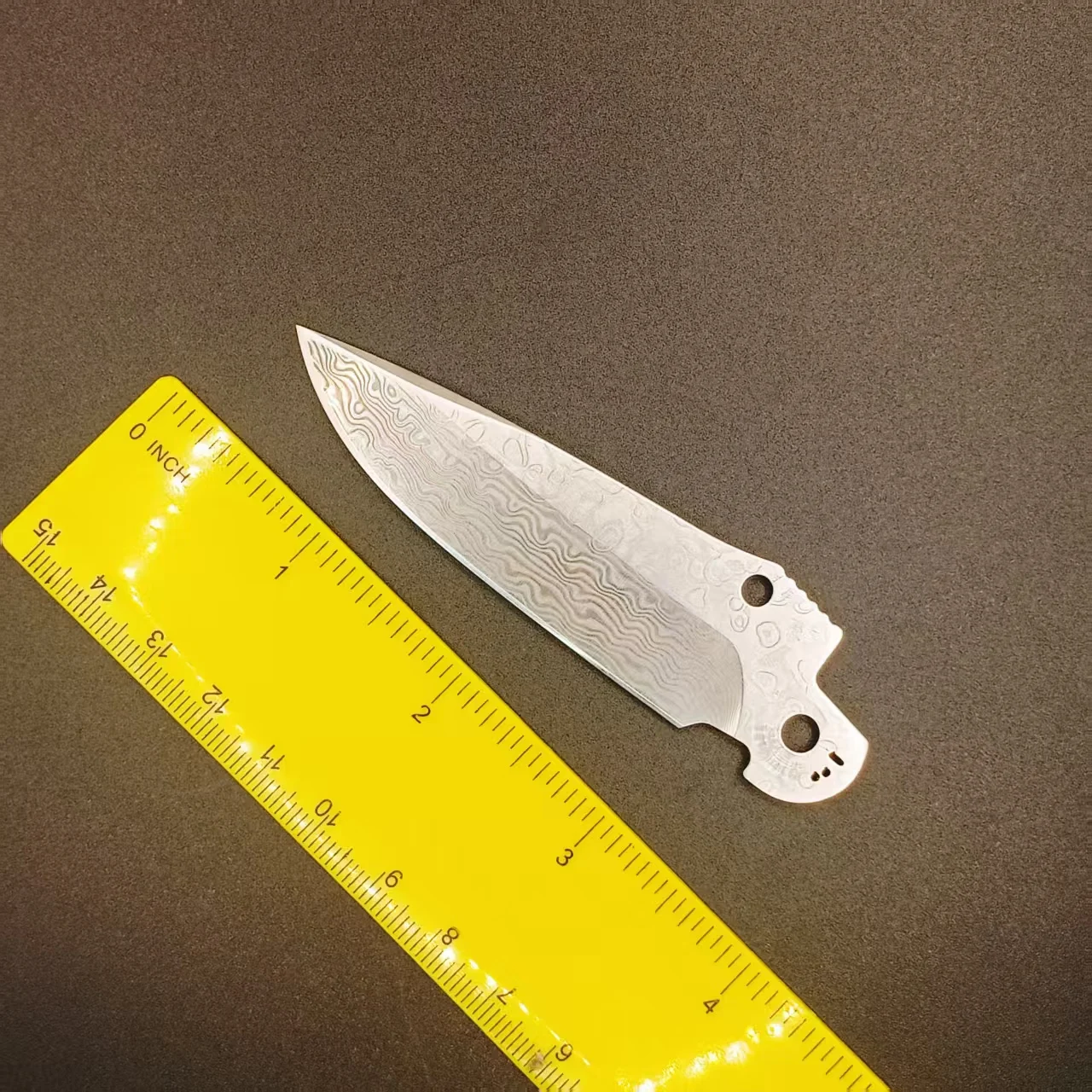 

1PC. Replacement Powder Damascus Steel 58HRC Stonewashed Blade for Benchmade 556