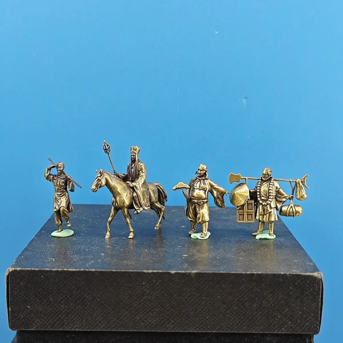 Sun Wukong, Tang Seng, Zhu Bajie, Sha Wujing Landscape Miniature Decorative Items Copper Figurines Mini Models for Decoration